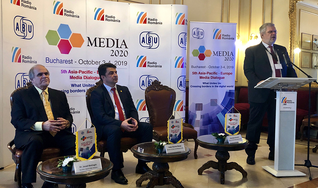 Georgica Severin, President Director, Radio Romania opening the Media 2020 dialogue. L-R Dr Javad Mottaghi, Secretary-General ABU, Mr Valer Daniel Breaz, Minister of Culture and National Identity, Government of Romania.