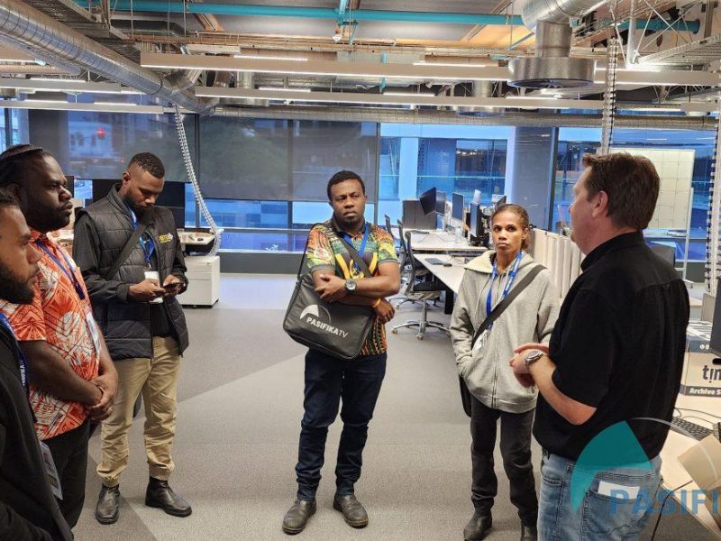 PCBL hosted five staff from Vanuatu Broadcasting and Television Corporation for a customised media exchange programme in April 2023. L to R: Pryce Aptvanu, Timothy Makekon Rani Taviti, Donol Kausime Sale, and Madlen Netvunei being led on a tour through TVNZ by Simon Abplanalp.